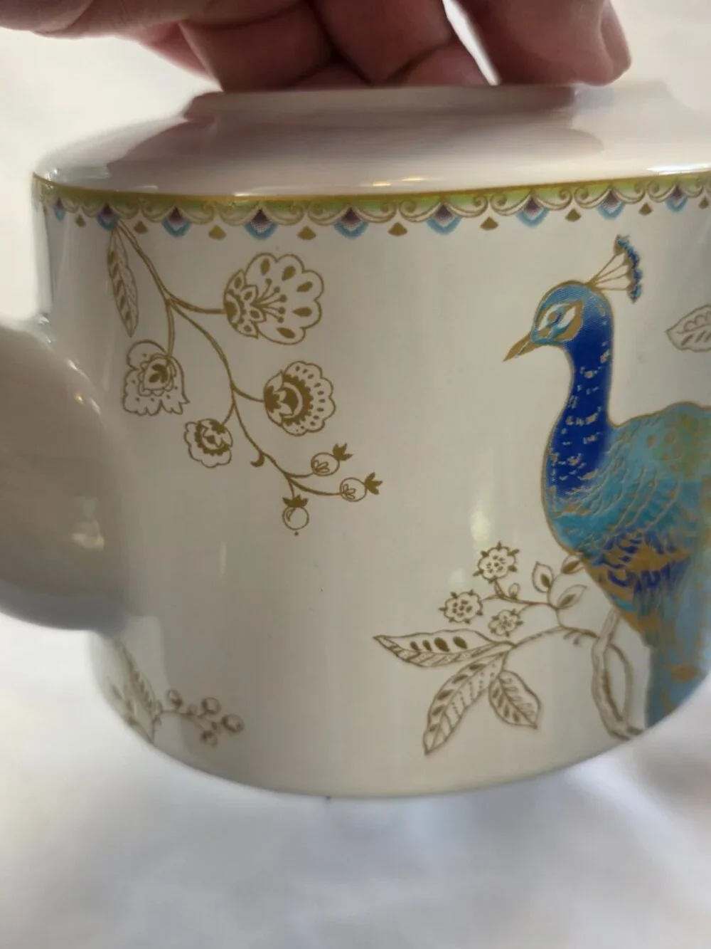 222 Fifth (PTS) Peacock Garden Teapot & Lid White with Blue Green Peacock 4 Cup